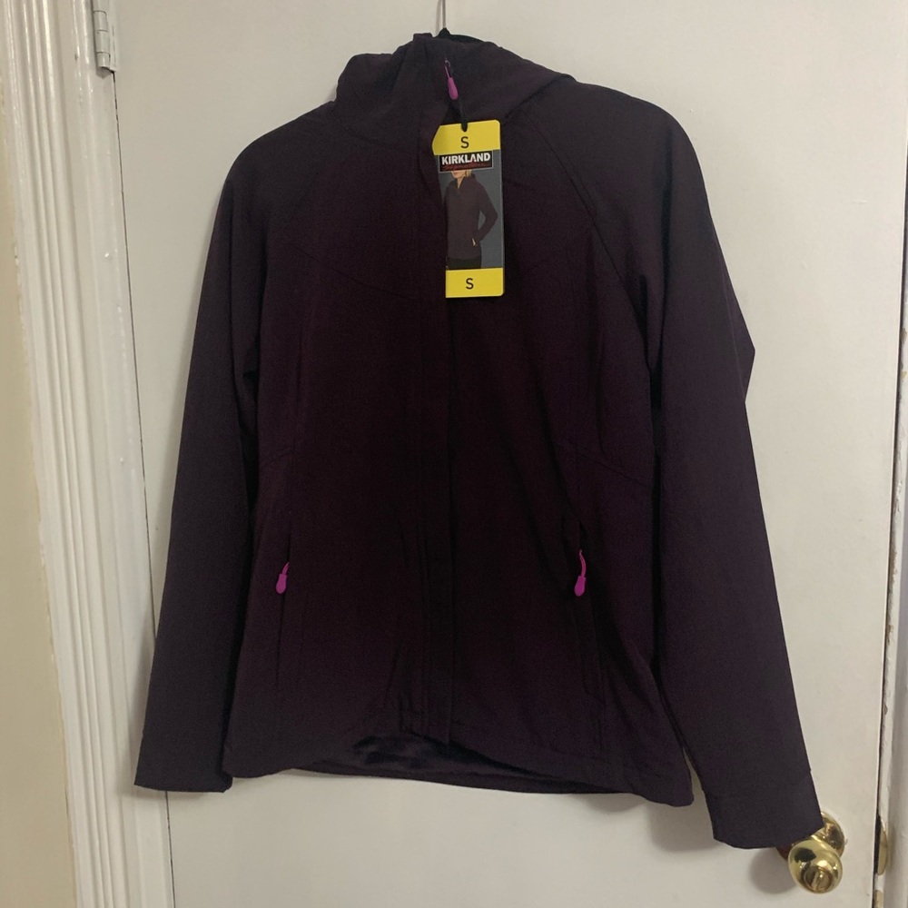 NEW WOMANS JACKET